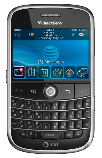 reviewing iconic 2000's cell phones! *razr, blackberry, etc.* 